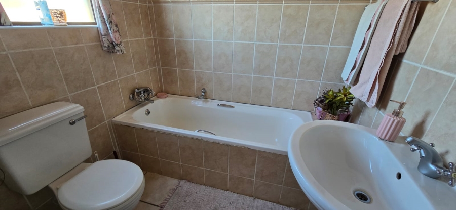 3 Bedroom Property for Sale in Doringkruin North West